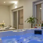 Апартаменты Luxury Rooftop Zalato