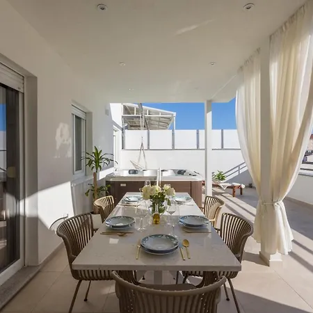 Luxury Rooftop Zalato *