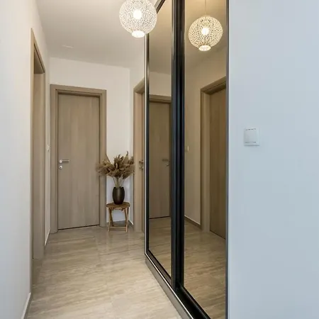 Luxury Rooftop Zalato *